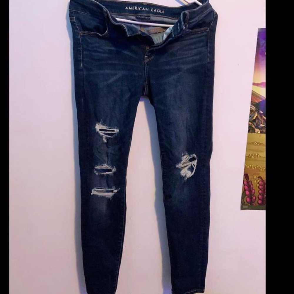 Dark blue size 8 American eagle skinny jeans